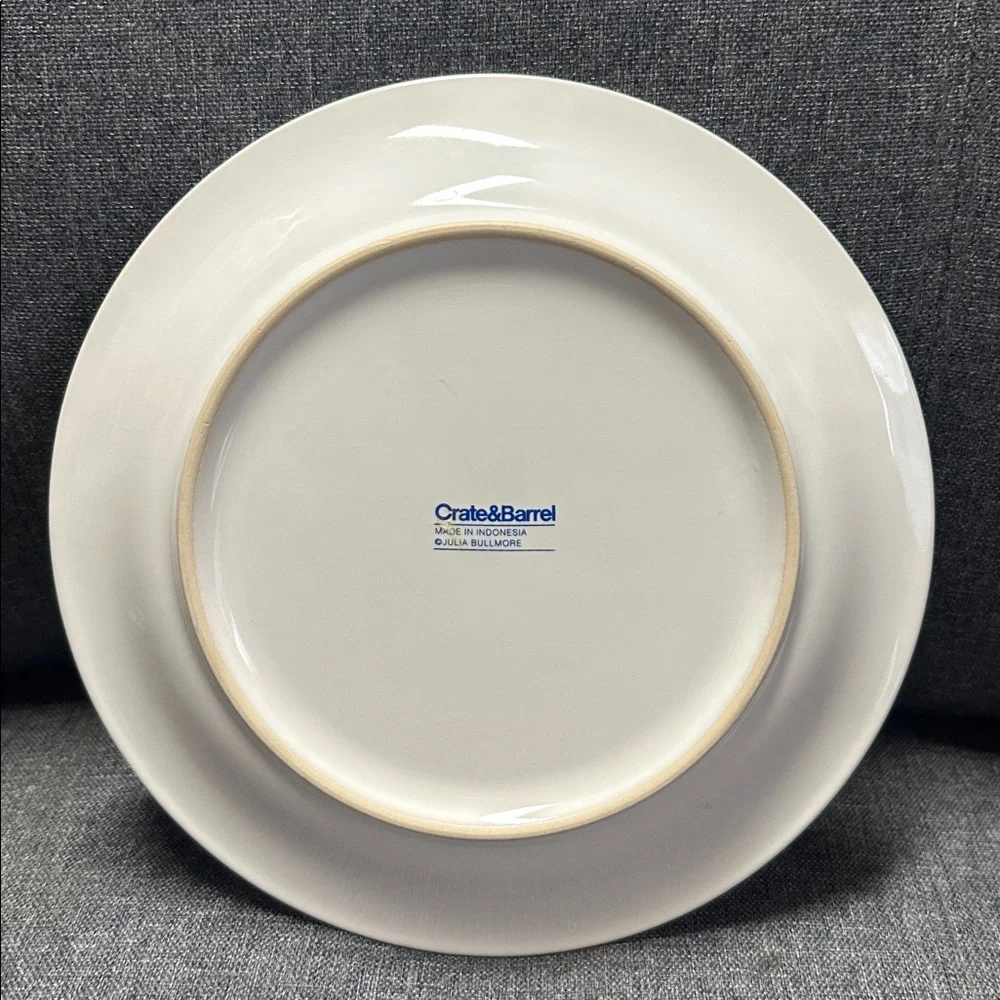 Crate & Barrel Festive Scarves, Mittens and Hats Decorative Christmas Plates